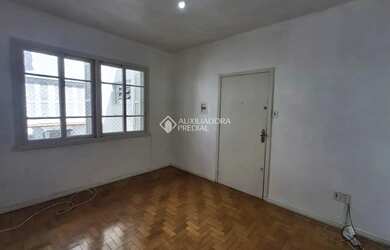 Imagem: O apartamento possui 1 Dormitório, 1 Banheiro, 44m² de Área