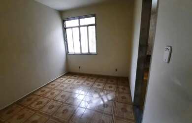 Imagem 2: Imóvel para aluguel possui 40 metros quadrados com 1 quarto em Vila Valqueire...