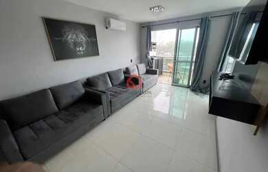 Imagem: O apartamento possui 2 Dormitórios, 1 Banheiro, 2 Vagas na