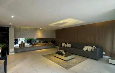 Imagem: O apartamento possui 3 Dormitórios, 2 Banheiros, 2 Vagas na