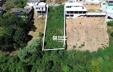 Imagem: O terreno possui 600m² de Área e está localizado em Prado