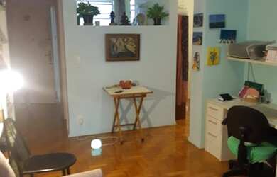 Imagem: O apartamento possui 1 Dormitório, 1 Banheiro, 52m² de Área