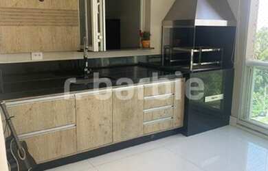 Imagem: O apartamento possui 3 Dormitórios, 5 Banheiros e 156m² de