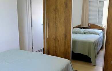 Imagem: O apartamento possui 3 Dormitórios, 2 Banheiros, 2 Vagas na