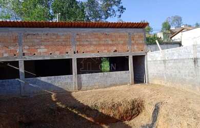 Imagem 9: Casa inacabada no Portal Vila Rica