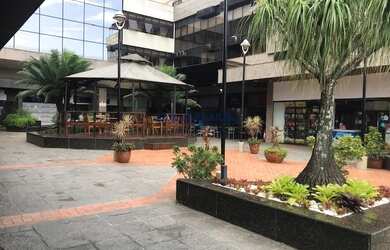 Imagem: O depósito possui 1 Vaga na garagem, 60m² de Área e está