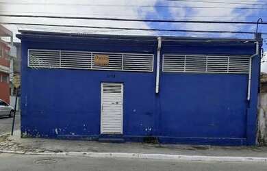 Imagem: A casa possui 2 Dormitórios, 2 Banheiros, 1 Vaga na garagem