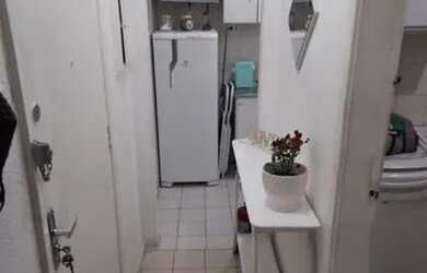 Imagem: A kitnet possui 1 Banheiro, 1 Vaga na garagem, 35m² de Área