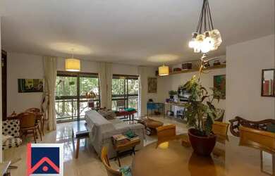 Imagem: O apartamento possui 3 Dormitórios, 5 Banheiros, 2 Vagas na