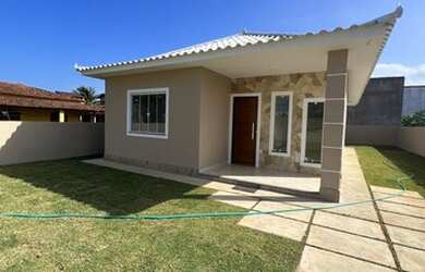 Imagem: A casa possui 3 Dormitórios, 1 Banheiro, 5 Vagas na garagem