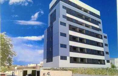 Imagem: O apartamento possui 3 Dormitórios, 1 Banheiro, 1 Vaga na garagem