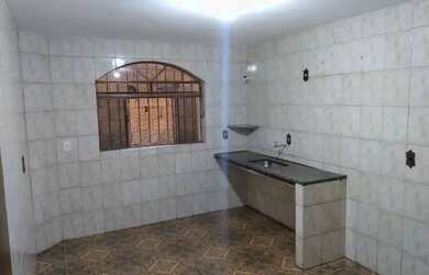 Imagem 4: Alugo excelente casa de 3 quartos com garagem 2 vagas bairro Industrial