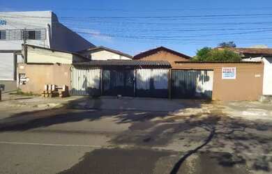 Imagem 1: Casa. 530m² de Área, 3 Vagas na garageme5 Dormitórios