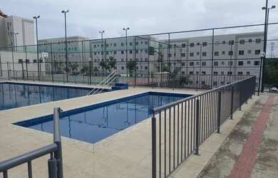 Imagem: O apartamento possui 2 Dormitórios, 1 Banheiro, 1 Vaga na garagem