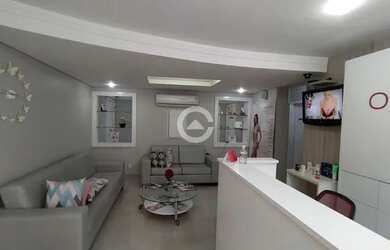 Imagem: A casa possui 5 Dormitórios, 4 Banheiros, 5 Vagas na garagem