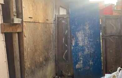 Imagem 5: Barraco área livre. 1 Banheiro