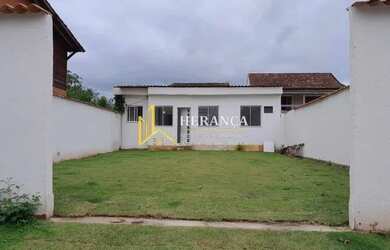 Imagem: A casa em condomínio possui 3 Dormitórios, 1 Banheiro e 60m²