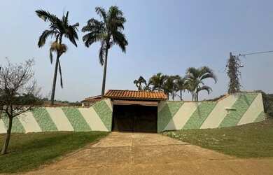 Imagem: A chácara está localizado em Vila Trujillo, Sorocaba à venda