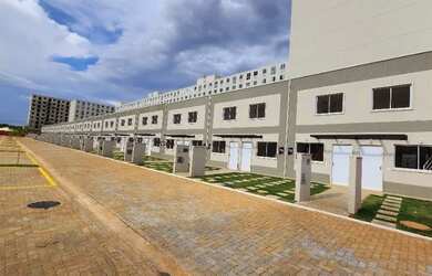 Imagem: A casa possui 2 Dormitórios, 2 Banheiros, 1 Vaga na garagem