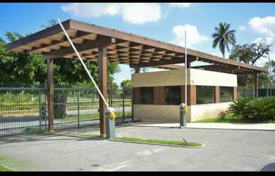 Imagem 9: Terreno num condomínio Resort localizado na Rio Santos, Rua ao lado do...