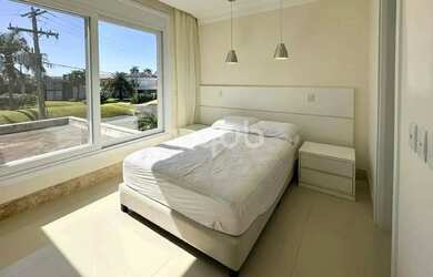 Imagem 15: Sobrado à venda, 5 quartos, 5 suítes, 2 vagas, Condomínio Enseada Lagos...