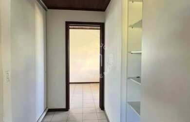 Imagem 16: Casa de Condomínio Para Vender com 4 suítes