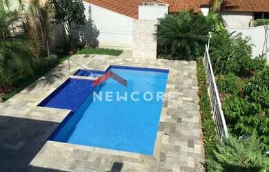 Imagem 2: Casa em Rua Saint Hilaire - Zona 05 - Maringá/PR