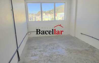 Imagem: O depósito possui 19m² de Área e está localizado em Tijuca