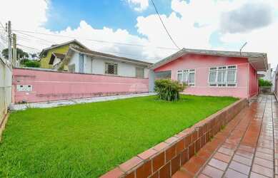 Imagem: O terreno possui 550m² de Área e está localizado em Bairro