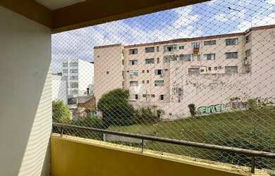 Imagem 12: Duplex com dois dormitórios e vaga de garagem no centro da cidade