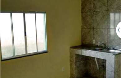 Imagem: A casa possui 1 Dormitório e 1 Banheiro e está localizado