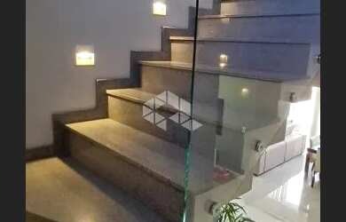 Imagem 14: Casa a venda com 3 quartos 4 banheiros, 2 vagas de garagem, com espera...