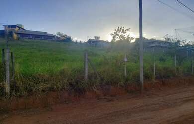 Imagem: A chácara possui 2.500m² de Área e está localizado em São