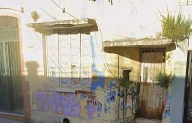 Imagem: O terreno possui 211m² de Área e está localizado em Centro