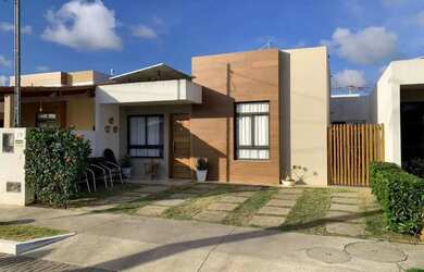 Imagem: A casa em condomínio possui 2 Dormitórios, 2 Banheiros, 1