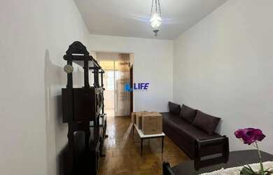 Imagem: O apartamento possui 1 Dormitório, 1 Banheiro, 48m² de Área