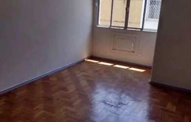 Imagem: O apartamento possui 2 Dormitórios, 2 Banheiros, 92m² de Área