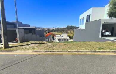 Imagem: O terreno possui 324m² de Área e está localizado em Bragança