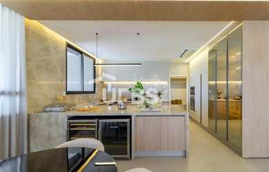 Imagem 6: Legacy City HOme. Piscina, Churrasqueira, VarandaeGuarda roupa