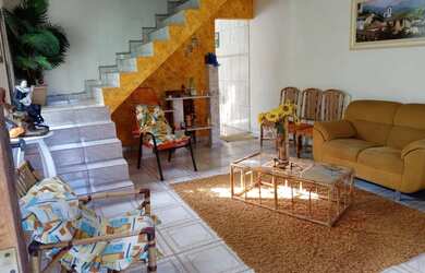 Imagem 8: Casa em Caraguatatuba. Piscina, Churrasqueira, Acomodam 10 pessoase2 Vagas...