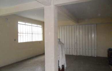 Imagem 8: Otima casa no bairro Bom Retiro Betim loja na frente