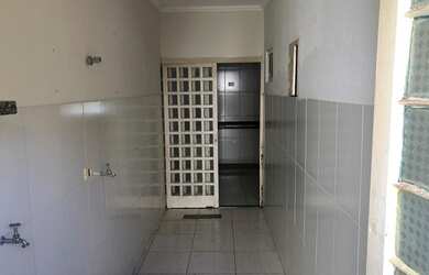 Imagem 11: Casa Cristo Rei. Churrasqueira, Varanda, 205m² de Áreae4 Vagas na garagem