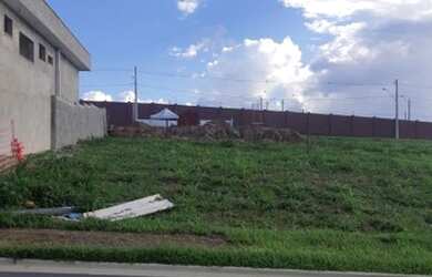 Imagem: O terreno possui 300m² de Área e está localizado em Jardins