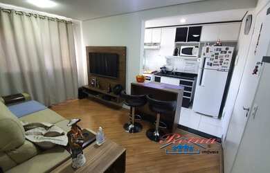 Imagem: O apartamento possui 2 Dormitórios, 1 Banheiro, 1 Vaga na garagem