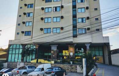 Imagem: O studio possui 1 Dormitório, 1 Banheiro, 1 Vaga na garagem