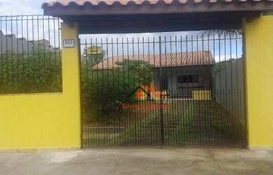 Imagem: A casa possui 2 Dormitórios, 2 Banheiros, 4 Vagas na garagem