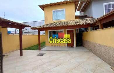 Imagem: A casa possui 2 Dormitórios, 3 Banheiros, 2 Vagas na garagem