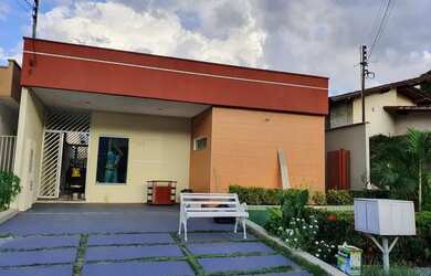 Imagem: A casa em condomínio possui 3 Dormitórios, 3 Banheiros, 3