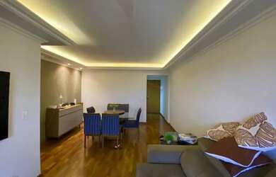 Imagem: O apartamento possui 3 Dormitórios, 2 Banheiros, 1 Vaga na