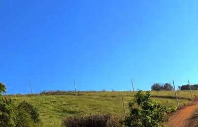 Imagem: O terreno possui 1000m² de Área e está localizado em Jardim